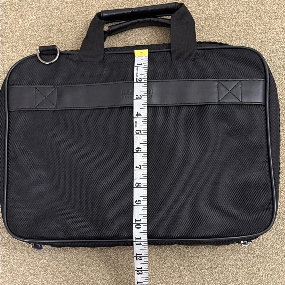 Kenneth Cole Reaction Laptop Business Travel Almost new